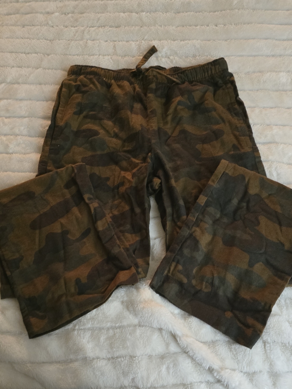 GAP Men's Camouflage Drawstring Pajama Pants - Olive & Brown Camo Size XS